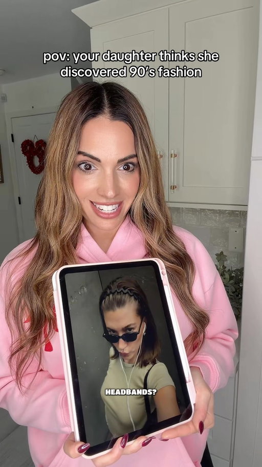 POV: YOUR DAUGHTER THINKS SHE DISCOVERED 90’S FASHION 

#momlife #momcomedy #90sfashion #nostalgia #momsofinstagram