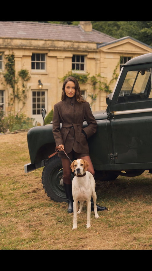 Styling Tweed for Autumn 🐻

Our final Holland Cooper x Kate Hutchins drop is now live!
 
After the response to the first collection, I’m so happy that we were able to create a limited number of additional pieces for those of you who missed out.
 
The tailoring has been made here in the UK using more of the original fabric we were lucky enough to source from the mill, and once these pieces are gone, they really are gone.
 
I hope those of you who have been waiting manage to find the pieces you love! Thank you again to everyone who has supported this collection -  Jade and I have been completely blown away by it ❤️