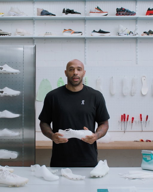 Talking all things football boots with our Director of Football, Thierry Henry. 

#DreamOn #LightSpray