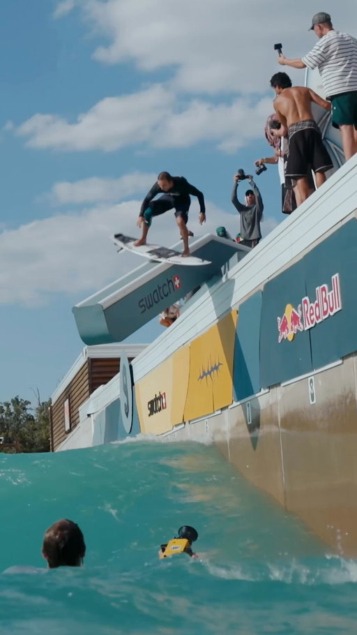 A new way to enter into a wave was found during Day 1 of @thenines.cc