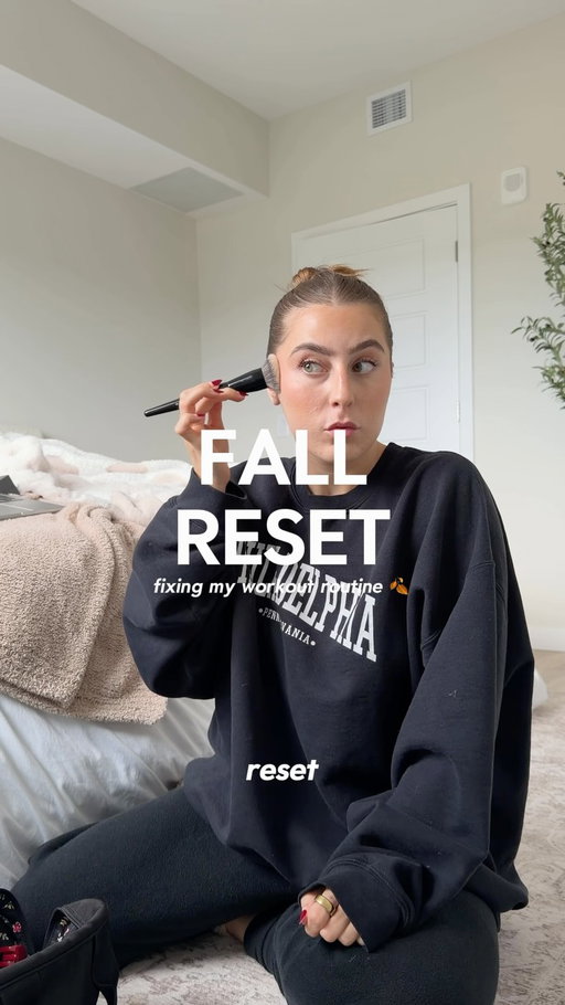 #ad I have been SLACKIN’ on my workout routine lately with all the travel, but it’s time to get myself back on track !! @yahoo #YahooPartner