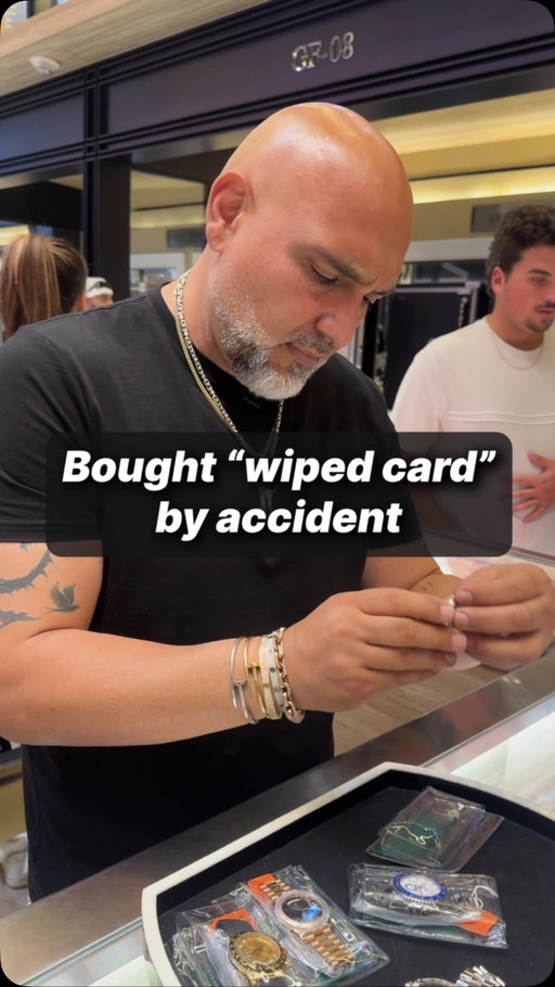 So I was going to show you guys a new package of watches I just bought today and as I was taking them out I noticed that this card has about a 99.9% of it being wiped…