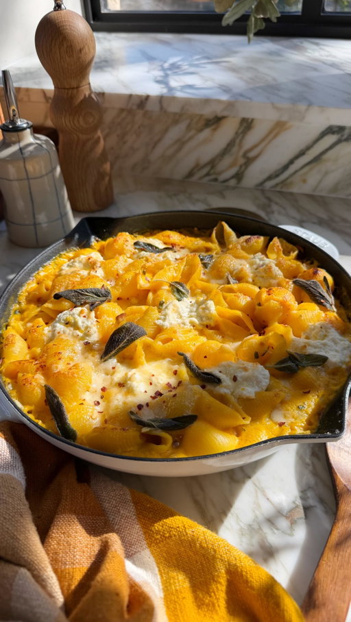 When you get your copy of Pop of Flavor on Oct 13th, this is the recipe you should make first! Sweet potato and ricotta make the dreamiest, creamiest sauce, and crispy sage oil takes it straight into cozy fall territory.

Comment BOOK to preorder your copy now! And stay tuned for a exicting giveaway happening tomorrow✨

#loveandlemons #bakedpasta #falldinnerideas #cookbook #pastarecipes