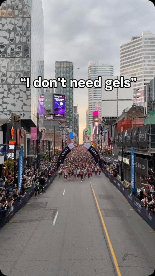 These were not on the course map. 😱

Gels: 10. Gnomes: 0. 

#towaterfront42K #chooseTOrun #torontorunning #marathonfuel #marathontraining