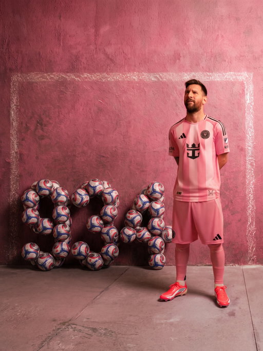 𝐀𝐑𝐄 𝐘𝐎𝐔 𝐇𝐔𝐌𝐀𝐍, 𝐋𝐈𝐎𝐍𝐄𝐋 𝐌𝐄𝐒𝐒𝐈? 💀👑

Messi 𝐁𝐑𝐀𝐂𝐄 to reach a 9️⃣3️⃣4️⃣𝐓𝐇 𝐂𝐀𝐑𝐄𝐄𝐑 𝐆𝐎𝐀𝐋! 👽✨

Another magic night with Inter Miami. 𝟑𝟗 𝐘𝐄𝐀𝐑𝐒 𝐘𝐎𝐔𝐍𝐆. 🇦🇷