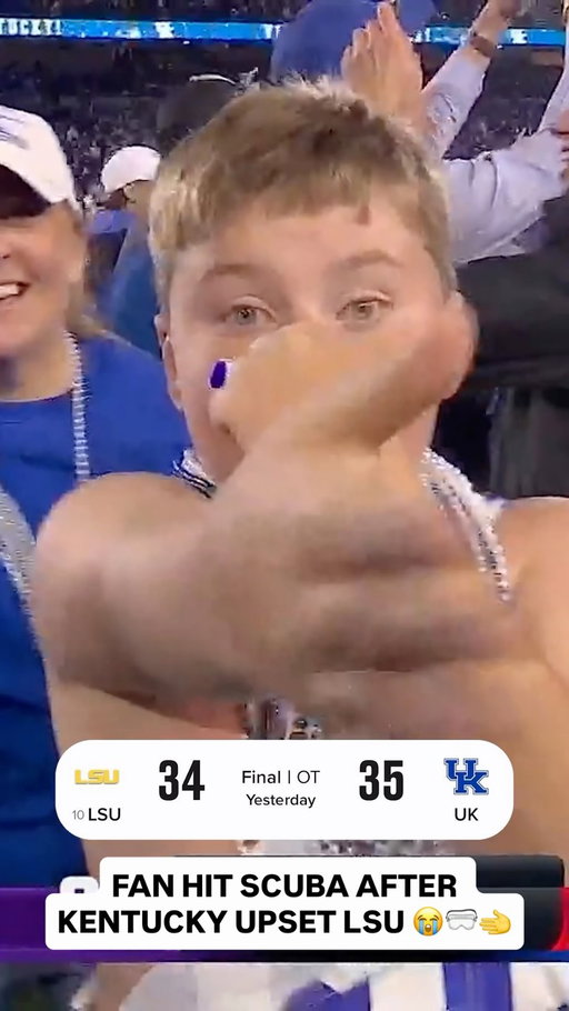 Kentucky fans were turnt after the upset 😂🔥

#cfb #collegefootball #kentucky #lsu #celebration