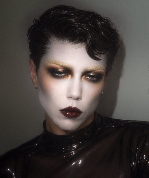 yall sleeping hard on my halloween looks and i am mad about it actually 
face ˚₊‧꒰ა ☆ ໒꒱ ‧₊˚
@lagirlcosmetics hd pro concealer in white for the porcelain complexion
@kimchichicbeauty white pressed powder
@natashadenona contour sculpting powder for the sculpted cheeks

eyes 𐙚⋆°.
@blendbunnycosmetics diabla palette
@halfmagicbeauty chromaddiction shimmer
@prettybeebeauty lashes in eclipse

lips ⋆౨ৎ˚⟡˖ ࣪
@maccosmetics lip pencil in nightmoth
@blackmooncosmetics liquid lipstick in deranged
@fentybeauty gloss bomb in glass slipper
