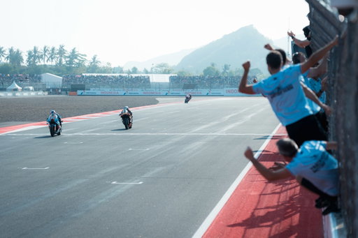Had fun ! Thank you Indonesia !

#IndonesianGP🇮🇩 P2 / P4