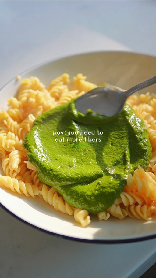 super green pasta to sneak in your greens for the week 🌱

For recipe, make sure you’re following me then comment “gimme recipe” so that the message goes thru. 

I make this at least once a week to get my greens in. This sauce is packed with tons of spinach, kabocha squash and pine nuts and then tossed with @eatbanza chickpea pasta for an easy boost of protein and fiber. It’s such a simple way to pack a ton of plant-based goodness into one bowl, and definitely one I like to work into my meals regularly to keep my diet balanced. And, Banza makes it so convenient. I can swap it in for regular pasta without having to think too much about it, and still get a hearty, satisfying bowl.