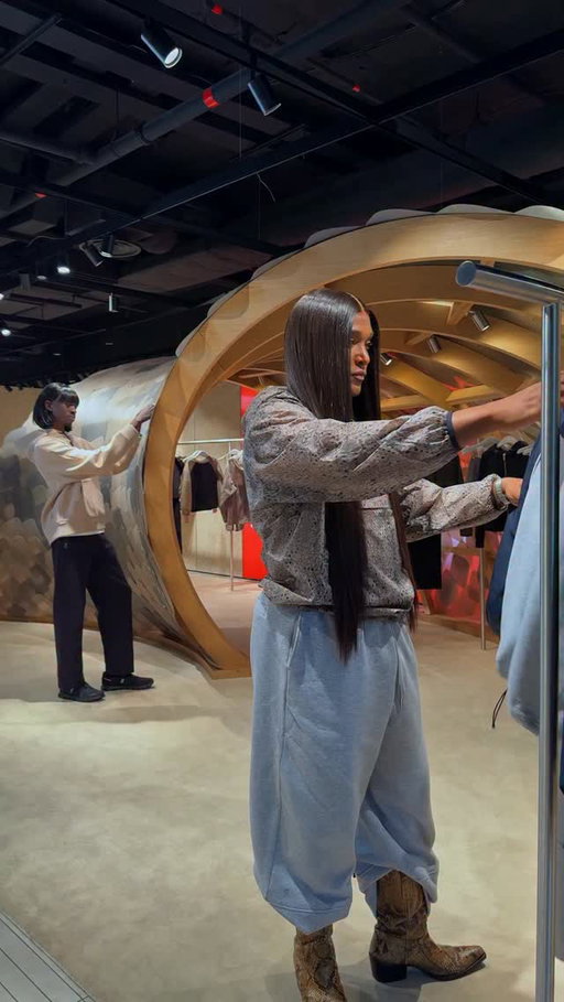 Angélique meets her match @luxurylaw. 

#DreamOn #Zendaya