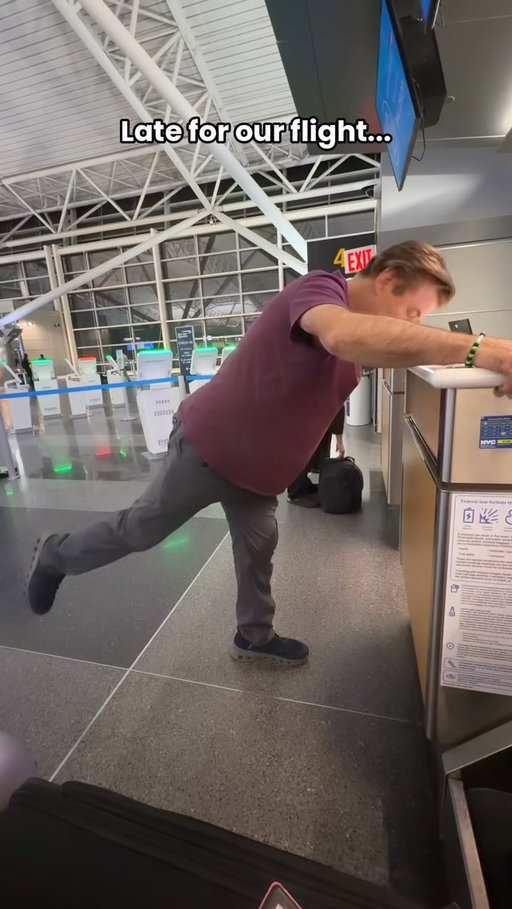 Late for our flight… and this is what he decides to do 🙃✈️

I take full responsibility. Apparently it’s contagious 🙋‍♀️

Tag your patient zero for weird habits 👇

#itscontagious #marriedlife #glutes