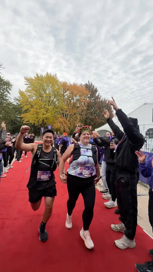 Nos derniers coureurs à franchir la ligne d’arrivée du Marathon Beneva de Montréal 😍

Parce qu’au bout de 42,2 km, peu importe le chrono, franchir cette ligne, c’est déjà immense. BRAVO!