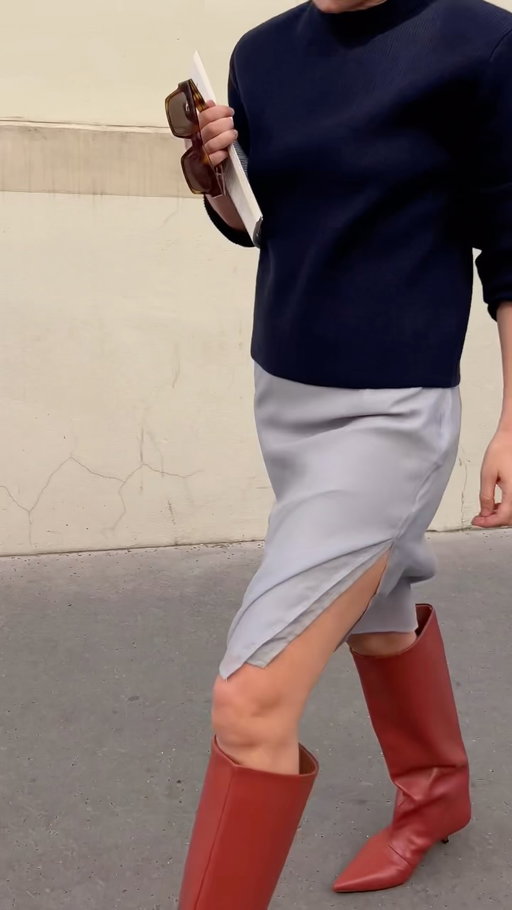 A day in Paris. Black Boots attitude or deliberate statement dressing @topshop #topshop #ad