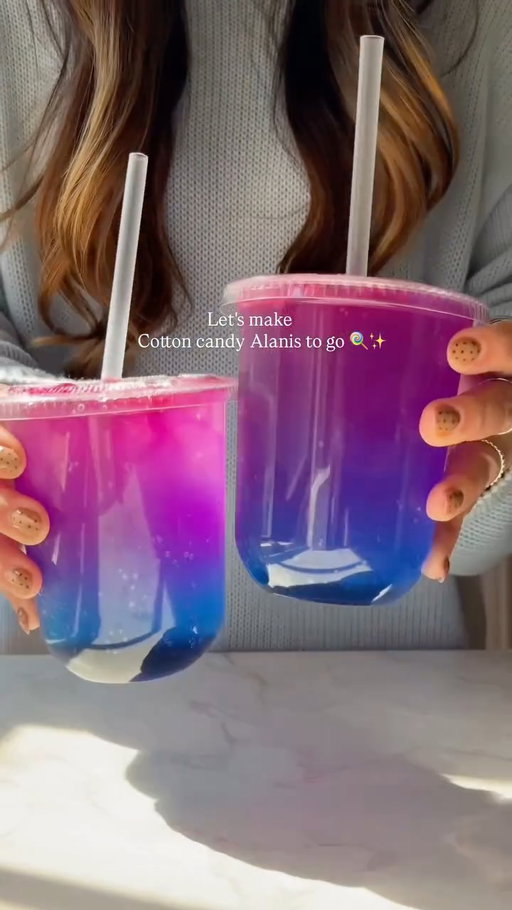 Cotton candy Alani + blue raspberry syrup + dragon fruit ✨

This is going to be your new favorite 🍭

#Alani #cottoncandy #dirtyalani