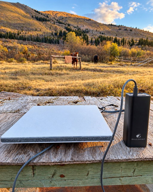 Your plans don’t need an outlet.

Take RoadWarrior 20 along. Where are you headed next?

Shop through the link in our bio.