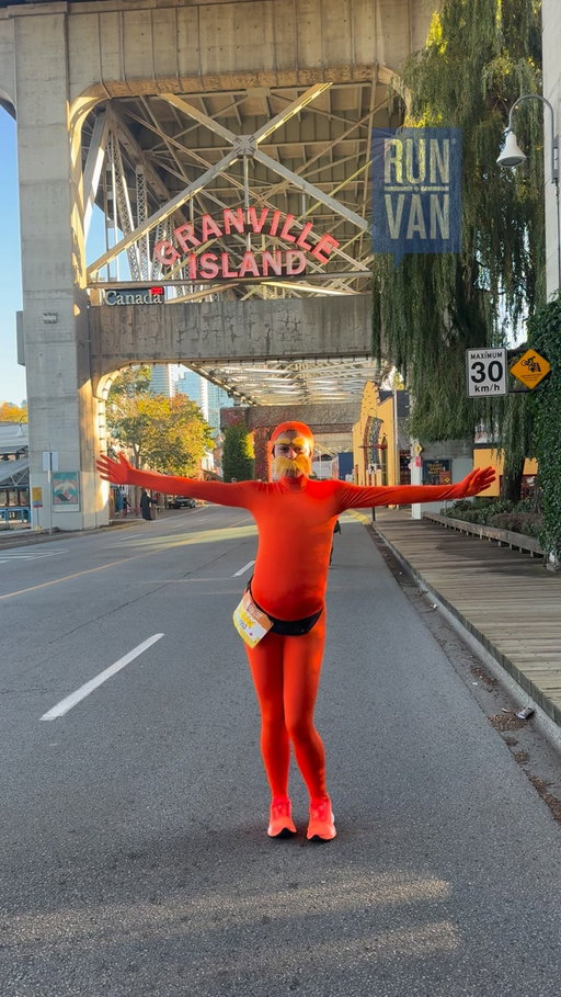 Granville Island Turkey Trot 🧡
What a wonderful way to see the community come together, dress up, and enjoy a beautiful scenic run. 
Happy Thanksgiving 
#runvan #thanksgiving #turkeytrot #lorax