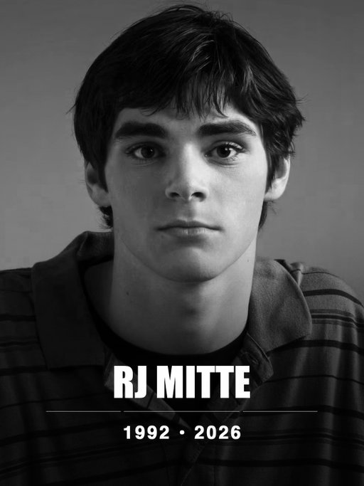 RJ Mitte, best known for playing Walter White Jr. on Breaking Bad, has died at the age of 34.

Authorities are investigating the circumstances surrounding his death. According to TMZ, sources say the actor died by suic*de.

Rest in peace, RJ Mitte. 🕊️

[ 📸: Getty Images ]