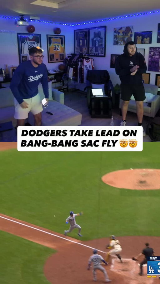 DODGERS TAKE THE LEAD AGAIN! 🤯

Freddie Freeman delivers a sacrifice fly to left field, and Tommy Edman beats the tag at home after a replay review to give the Los Angeles Dodgers a 4-3 lead over the Milwaukee Brewers in Game 2 of the NLCS!