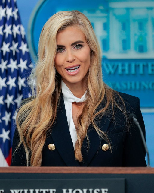 Katie Zacharia delivers her opening remarks as the new White House press secretary:⁣
⁣
“I am so honored to work for President Trump and the American people as the new White House press secretary. I want to thank President Trump for his trust that he has placed in me.”
