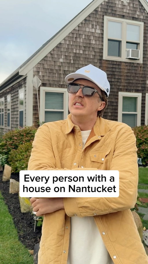 Couldn’t fit Dolce and Gabbana’s car seats in one Bronco, so had to buy two #nantucket #ack #nantucketisland #comedy #reels