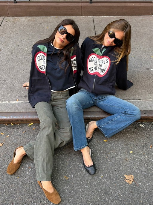 Life is better twinning with your bestie!! 

@goodamerican is coming to SoHo 🗽 Shop exclusive hoodies + grab @leora_cafe October 15–18 at the NYC pop-up!

📍 430 West Broadway
⏰ 11am - 6pm daily

#goodamerican