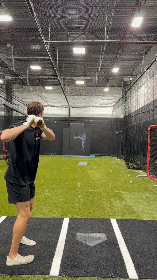 Getting Work in off the @trajektsports at @vectorsportsperformance in Port Chester NY

DM if you want to train with me here