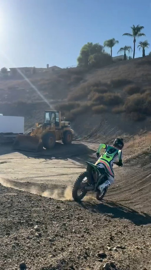It’s hard being this good. 🤣 @ryanvillopoto