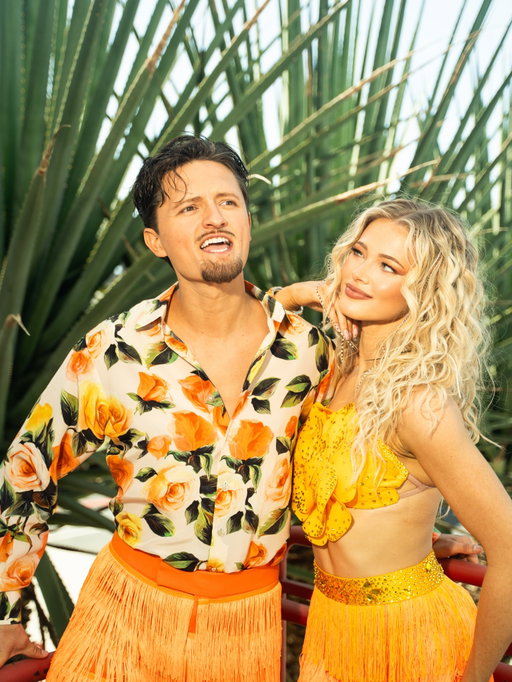 Favorite dance so far 🧡 voting is still open CONNOR to 21523