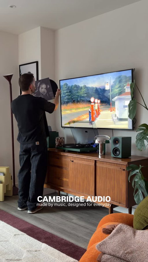 So excited to share this with you.  I got to try the new @cambridgeaudio Spira Turntable and it genuinely impressed me. Paired with the L/RS speakers, the sound is smooth, the design is sleek, and the setup feels incredibly stylish. 🎵 

#midcenturyinterior #cambridgeaudio #recordplayer #speaker #homedecor 

SEO words:
modern audio setup, vinyl listening, home sound system, turntable setup, speaker design, mid century decor, interior styling, home technology, aesthetic audio, living room setup, vinyl collection, music corner, home inspiration, modern interiors, sound quality