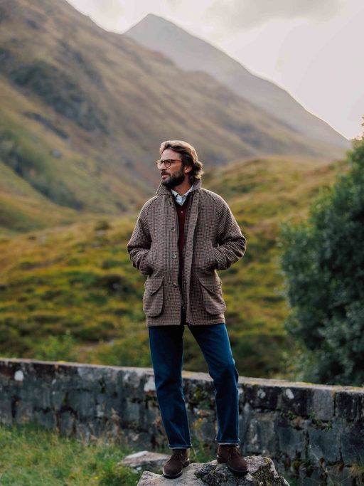 @campbellsofbeauly AW26

Always a fun one. Shout out to John and Gillian for always organising an enjoyable shoot and choosing the MOST ridiculous locations 🤌🏻

Model @julien_nettersheim