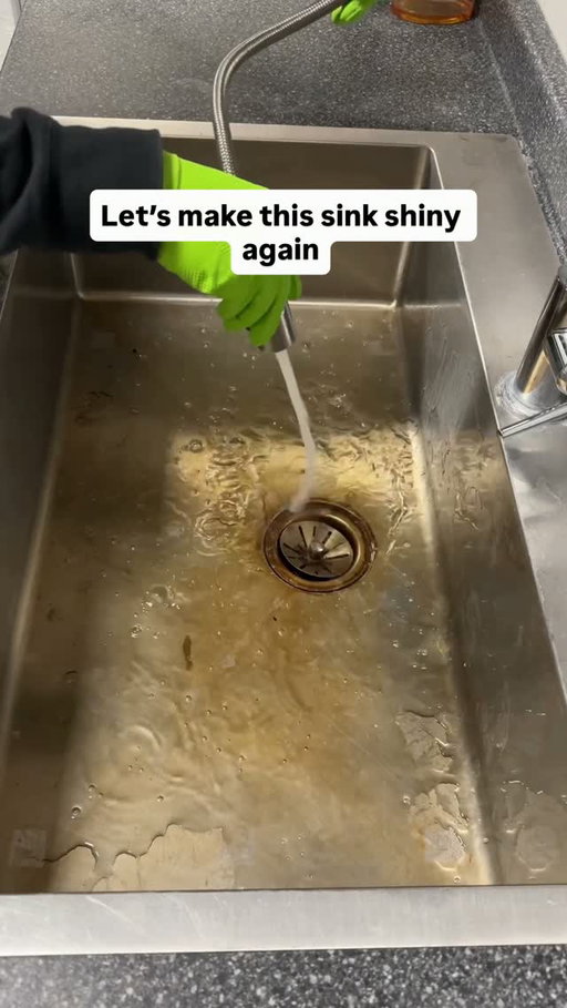 This sink was covered in grime! (Products used: @barkeepersfriend powder and soft cleanser / @scrubdaddy and of course my favorite CTU microfiber towels!)
