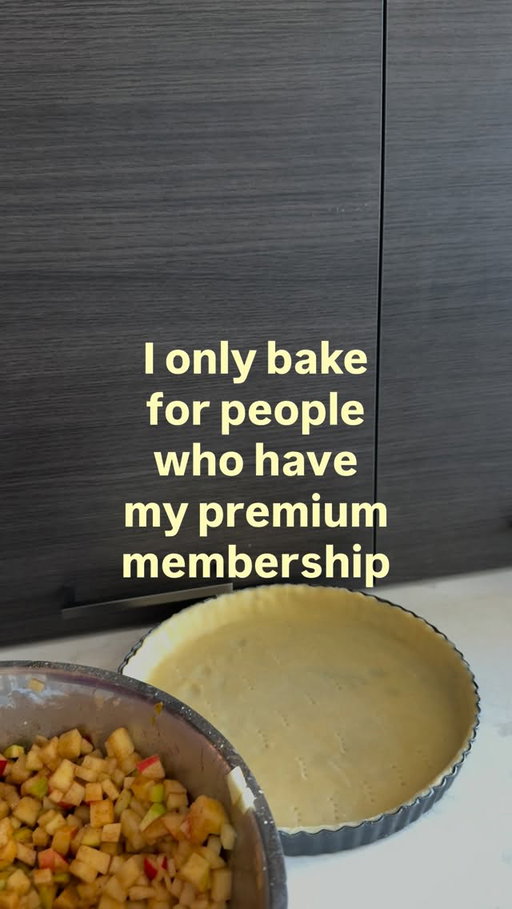 Clients and loved ones only 🤍

#fyp #chef #baking #privatechef #pie
