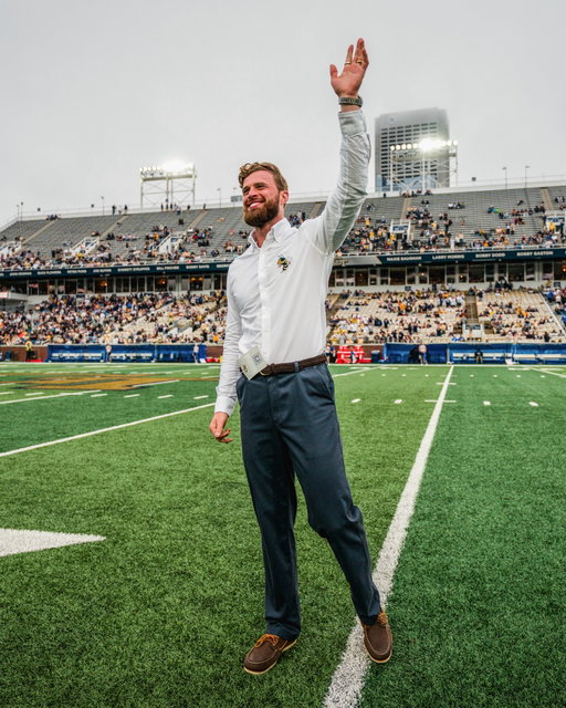 Congratulations to @buttkicker7 on his induction into Georgia Tech’s Athletic Hall of Fame! With 337 career points, Harrison is the Yellow Jacket’s all-time leading scorer 👏