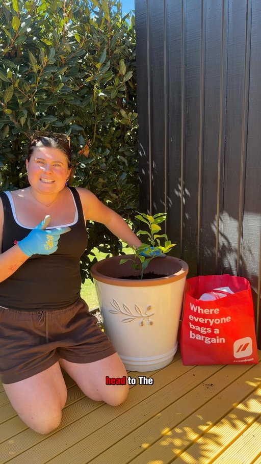 AD the best deals for the labour weekend!! This was so fun 🥹 gardening girls now hahaha @thewarehousenz #thewarehousenz