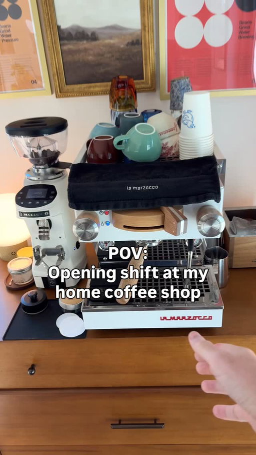 Opening up the home cafe and making a cortado for the day is the best feeling ☕️
.
#pov #cafe #lamarzocco #asmr #latteart