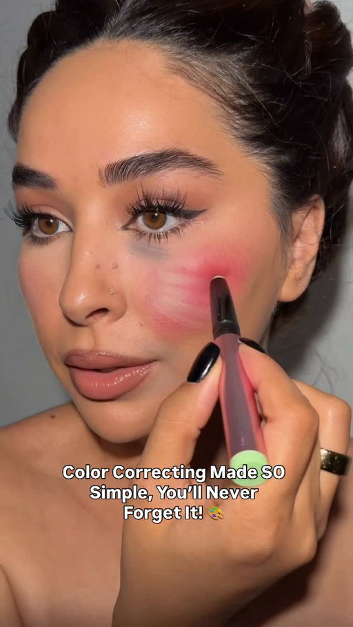 Green cancels redness, red /orange cancels dark discoloration and peach cancels blue/purple tones. Color correcting made easy! Save this for your next makeup routine.

I’m using the @onesize colour correctors, so easy to use and blends like a dream! #colorcorrection #makeup