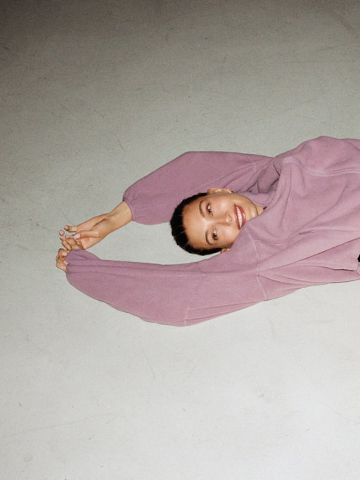 we’re live 🩰 adanola x @haileybieber

together we’ve designed a collection that brings together the spirit of a ballet rehearsal studio, personalisation and the everyday uniform.