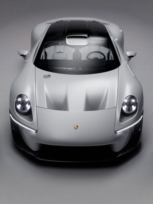Pure, mid-engine and focused on the driver: the Porsche Mission S. 

Torpedo fenders, a rear fan wheel that nods to the 917, dial-style wheels from the 928, and a red “On your own” button that switches off the driver assistance systems. 

Porsche’s past and future in one car. Thoughts?

#Porsche #MissionS #PorscheSantaClarita #Galpin