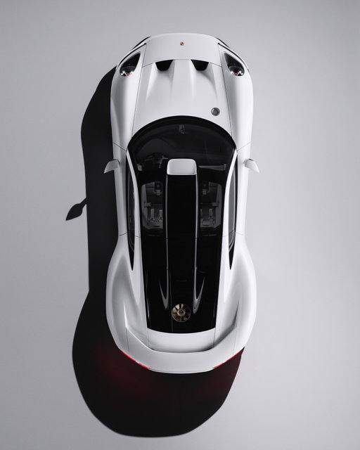 Mission S. Authentic. Consistent. Timeless.

A glimpse into the future — shaped by our heritage. Mid-engine architecture. A focus on the driver and the driving experience. 

Call it a love letter.