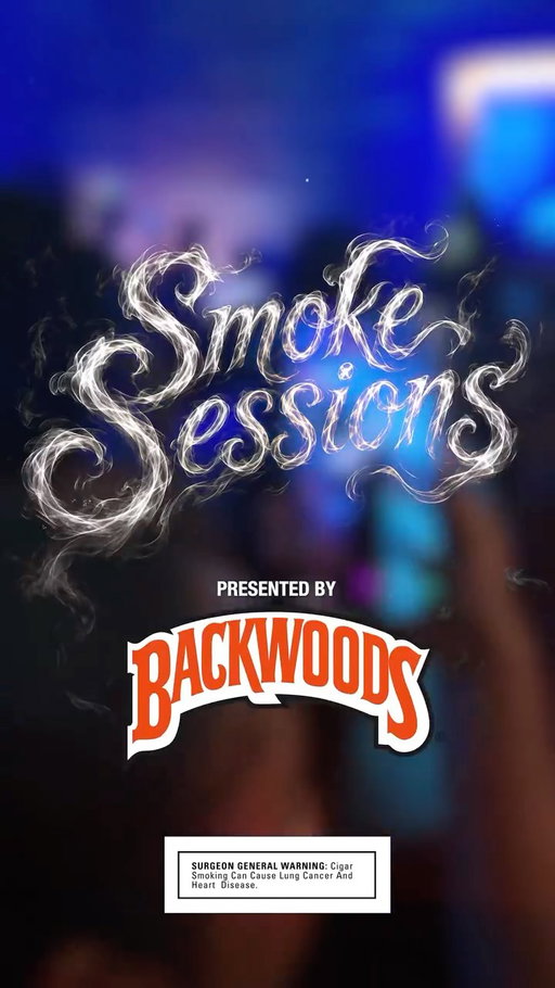 Backwoods in hand. Flo Milli in her bag. 🔥