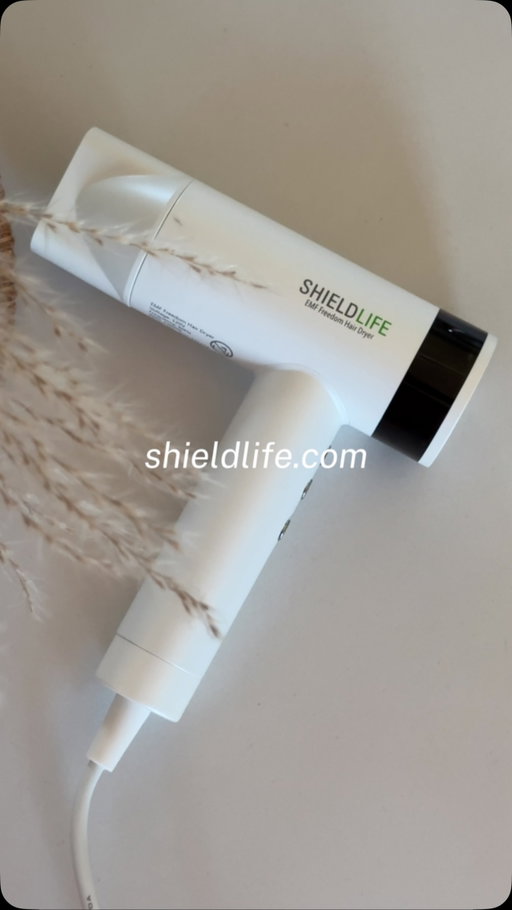 Not me finding out about this on a self-care Sunday 😅 Tested my old hair dryer vs the @shieldlifeofficial and the difference surprised me. #ad
.
.
Hair care hair dryer beauty reels emf