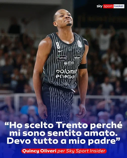 🇺🇸 “Ho scelto Trento perché si sceglie sempre di stare in posti in cui si è amati. La cosa più importante non è stare dove si pensa di dover stare. Io ho sempre voluto giocare in NBA ma ho scelto una realtà come Trento perché la società vede qualcosa in me, vogliono farmi crescere, mi amano anche fuori dal campo, come persona e questo è importante. Anche io sbaglio ma il club è sempre dalla mia parte. È importante avere una squadra come Trento che vede qualcosa in me, anche quando io sono il primo a non vederlo. La prima persona a credere in me è stata mio padre, lui c’è sempre stato,quando le cose andavano male sul campo fino al mio arrivo in NBA”.

L'intervista integrale di @lacicchine a Quincy Olivari è su Sky Sport Insider. Link in bio 🔗

#SkySportBasket #LBA #Olivari #Trento