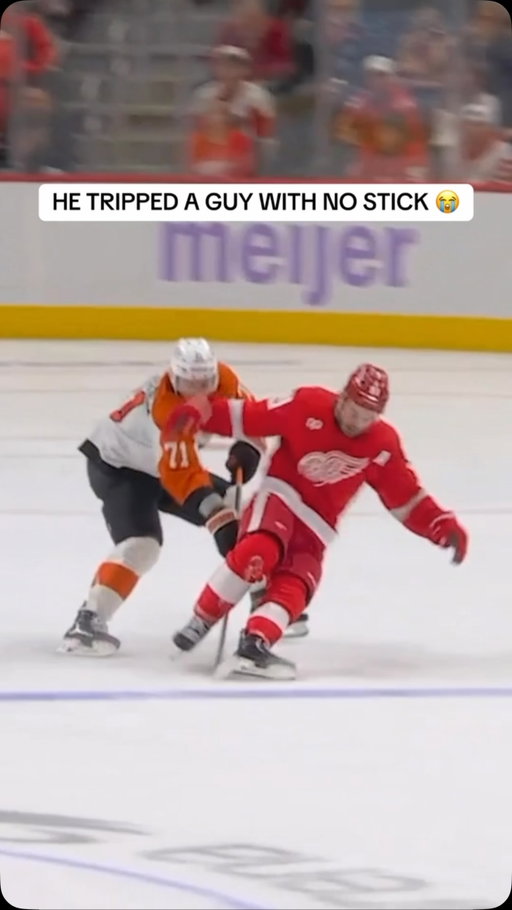 A 17 second clip summary of the Flyers season to date 🫠

(🎥 @espn)