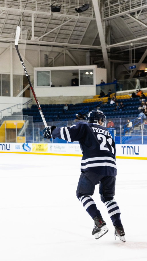 We need YOU at our home opener! 🫵🏒

Join us tonight at 7 p.m. and help bring the energy to home ice!

🎟️ FREE for U of T students!
