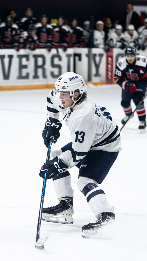 What a shot!🔥

Ryan Evenhuis goes top shelf with a beauty!