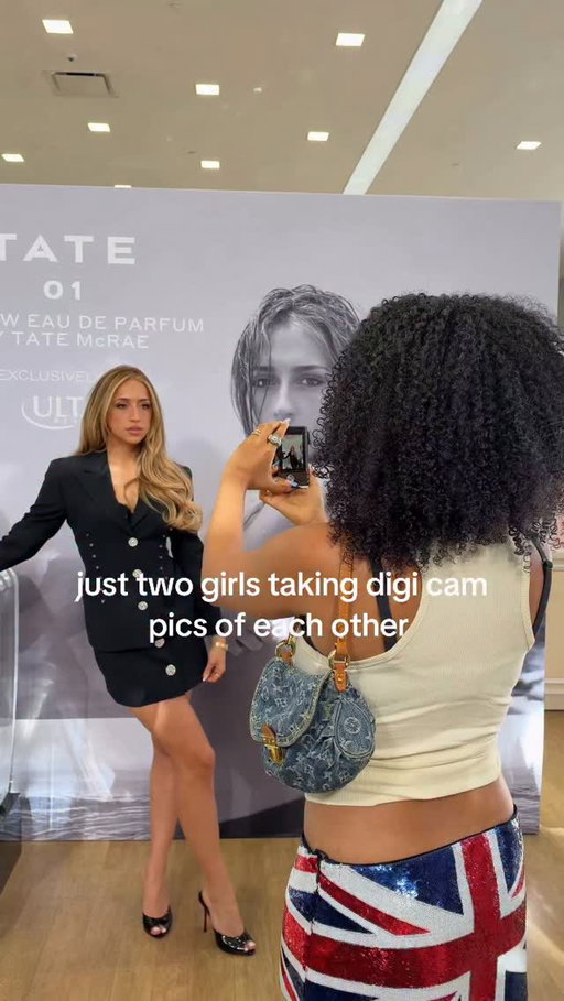 we’re just girls fr @tatemcrae ＜3 #tatemcrae #girls #relatable