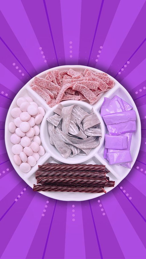 The Purple Platter 💜🍇 #purple #purplecandy #purpletheme #halloweencandy