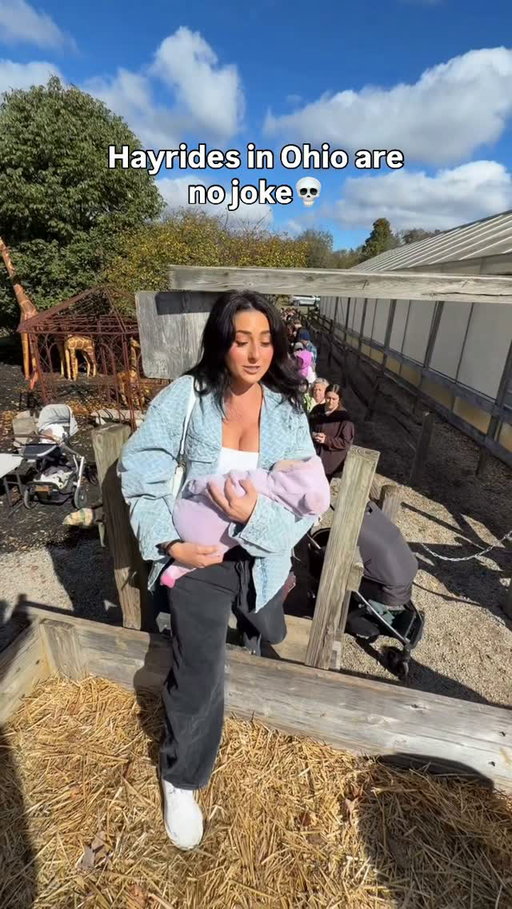 Hayrides in Ohio are no joke 🤣 best hayride ever