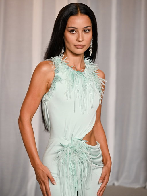 Alexa Demie stepped out for the Academy Museum Gala wearing custom Chanel 💙
