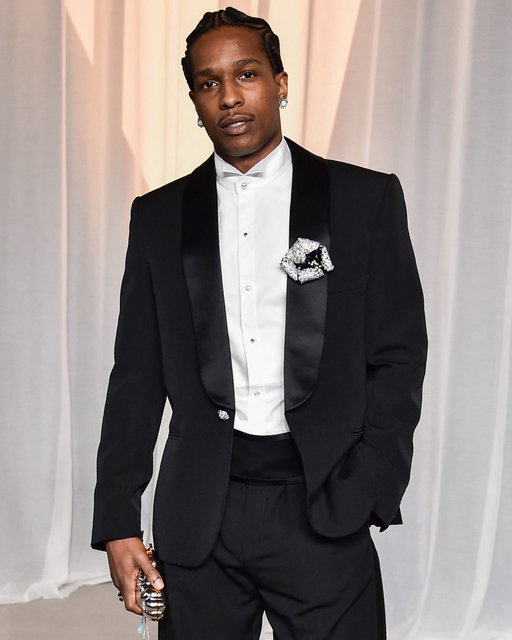 A$AP Rocky arrives at the 6th Annual Academy Museum Gala in Los Angeles tonight 🔥